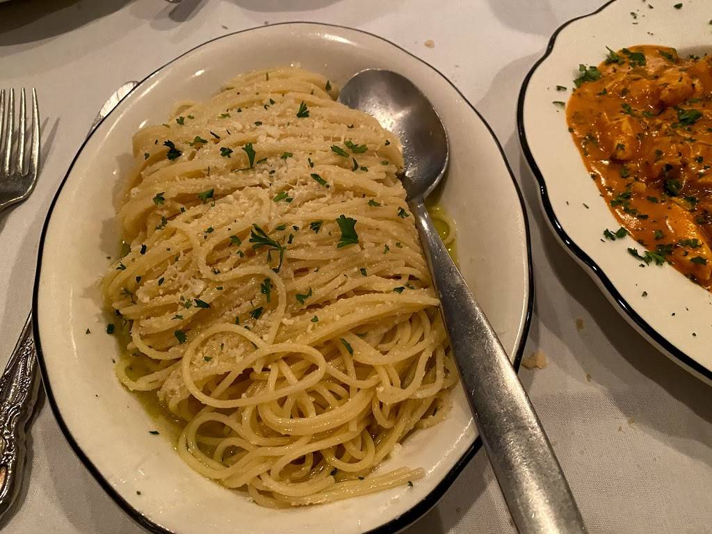 Sal & Judys | restaurant | 27491 U.S. Hwy 190, Lacombe, LA 70445, USA | 9858829443 OR +1 985-882-9443