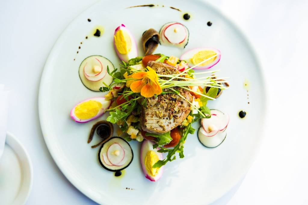 Restaurant Lou Nissart | restaurant | 260 Rue Saint-Jean, Longueuil, QC J4H 2X5, Canada | 4504422499 OR +1 450-442-2499