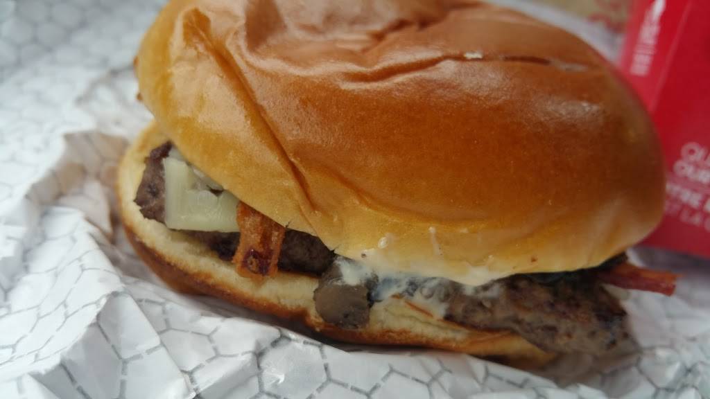 Wendys | restaurant | 4114 Highway #7, Woodbridge, ON L4L 1A6, Canada | 9058500961 OR +1 905-850-0961