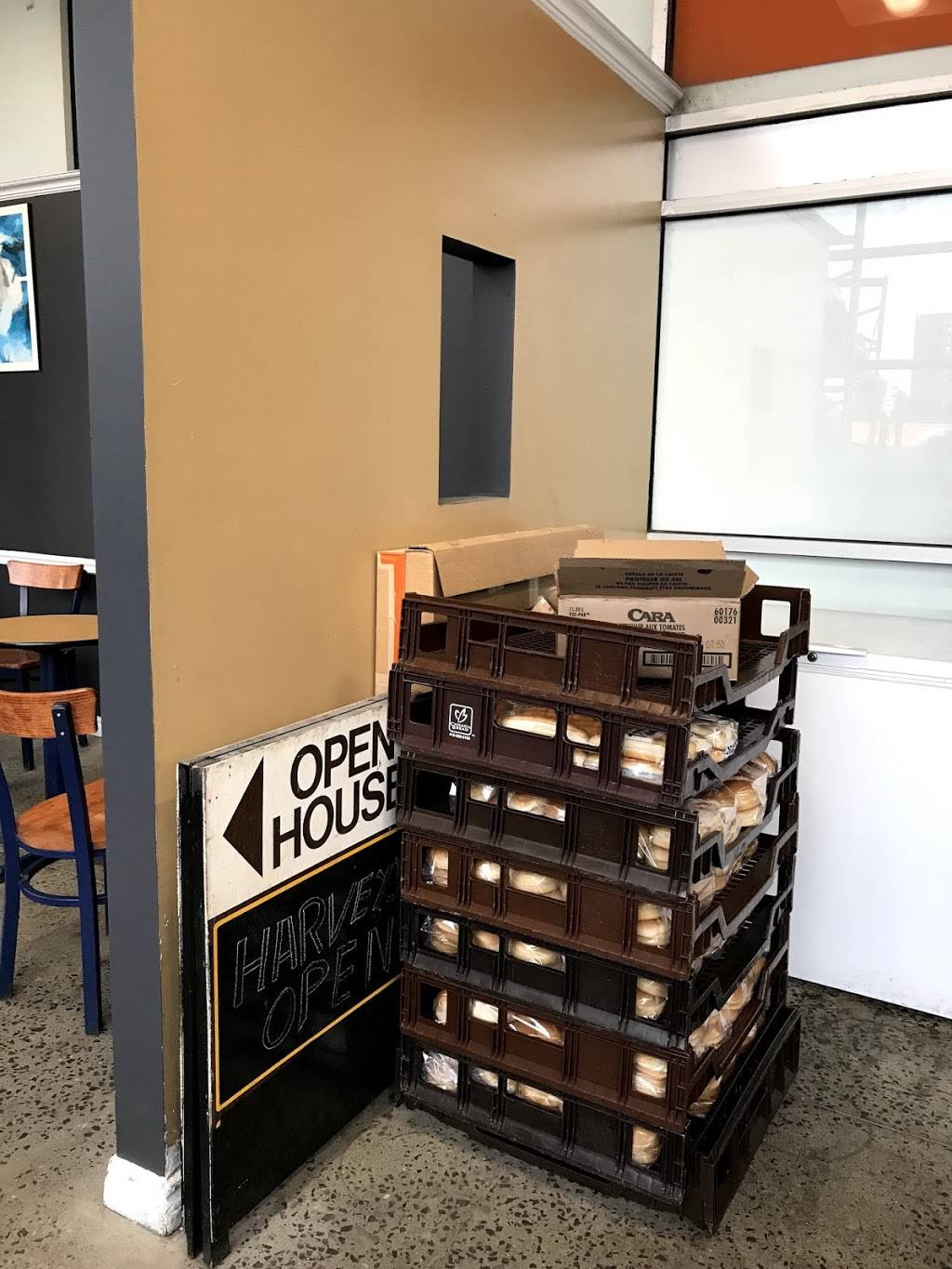 Harveys | restaurant | Home Depot, 1900 Baseline Rd, Ottawa, ON K2C 0C6, Canada | 6137270523 OR +1 613-727-0523