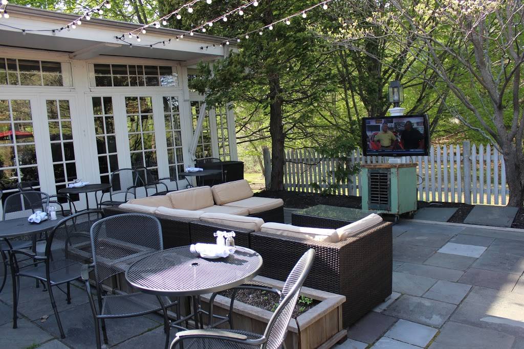 Scarlet Oak Tavern | restaurant | 1217 Main St, Hingham, MA 02043, USA | 7817498200 OR +1 781-749-8200