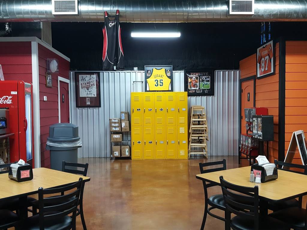 Boompas Burgers | restaurant | 8298 US-277, Elgin, OK 73538, USA | 5804542442 OR +1 580-454-2442