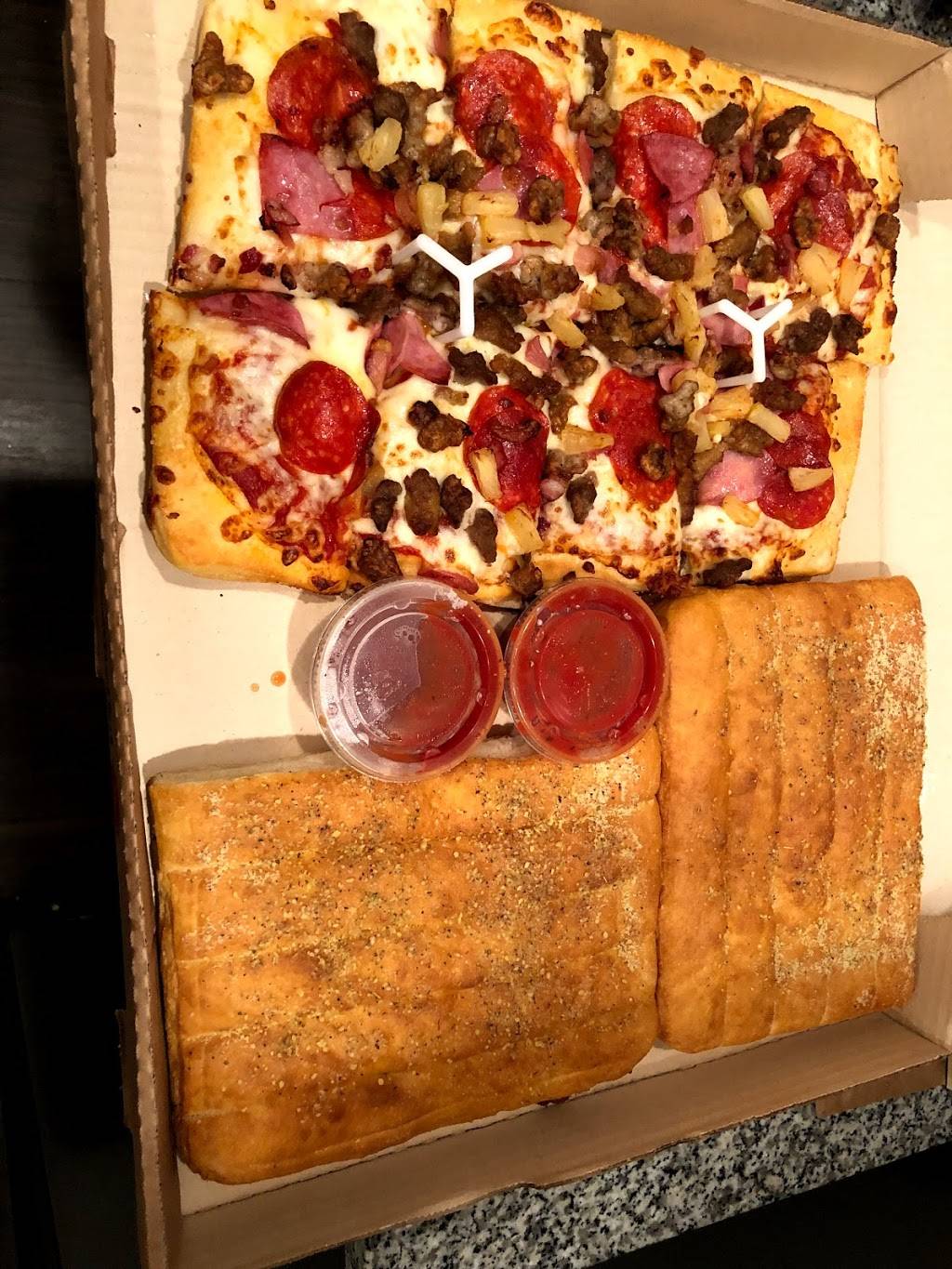 Pizza Hut | restaurant | 2521 Woodruff Rd, Simpsonville, SC 29681, USA | 8642819255 OR +1 864-281-9255