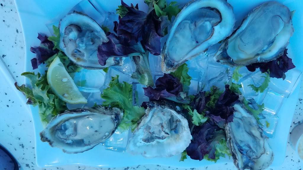 Oyster Alley | restaurant | Ground Floor, Rear, 700 Settlers Landing Rd, Hampton, VA 23669, USA | 7577279700 OR +1 757-727-9700