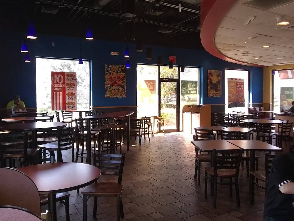 Taco Bell | meal takeaway | 8242 Little Rd, New Port Richey, FL 34654, USA | 7278153815 OR +1 727-815-3815