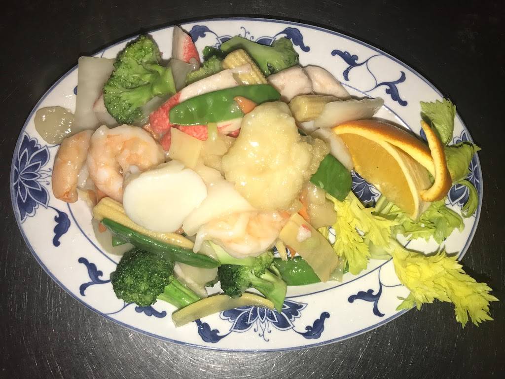 Garden China Restaurant | restaurant | 2074 Sproul Rd, Broomall, PA 19008, USA | 6103598553 OR +1 610-359-8553