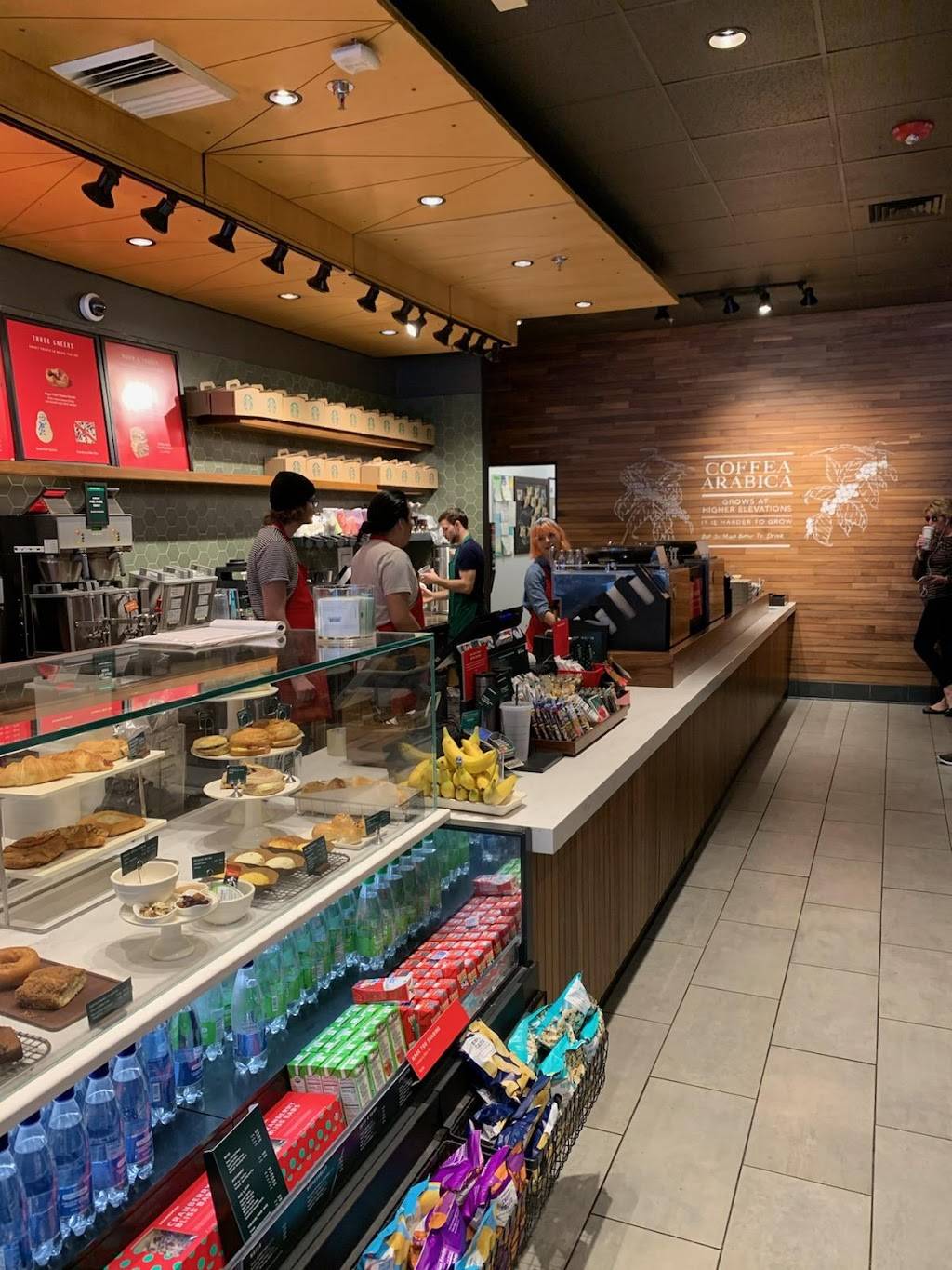 Starbucks | cafe | 380 NJ-17 S, Mahwah, NJ 07430, USA | 5515003435 OR +1 551-500-3435