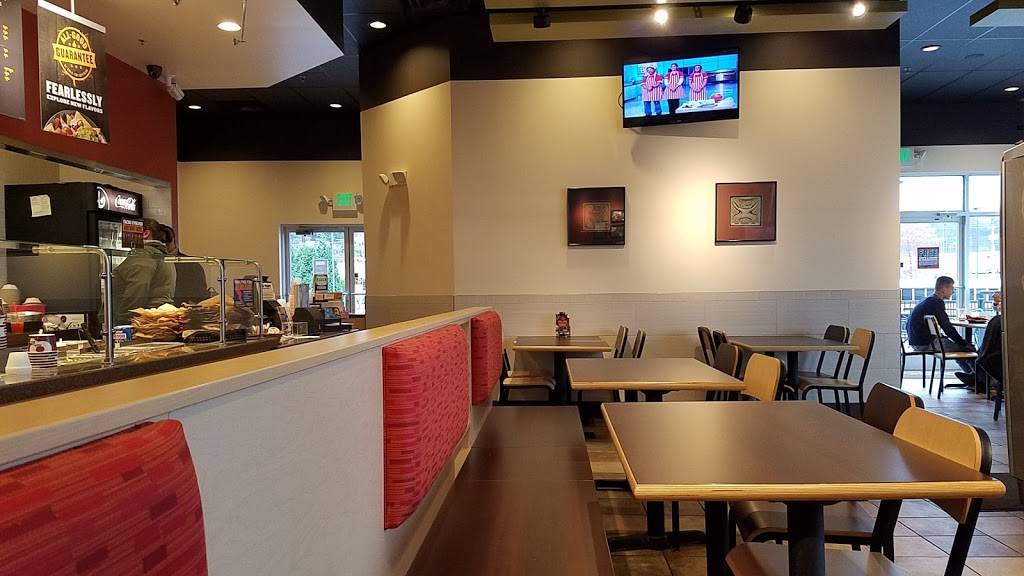 QDOBA Mexican Eats | restaurant | 100 Galleria Plaza, Beckley, WV 25801, USA | 3048948961 OR +1 304-894-8961