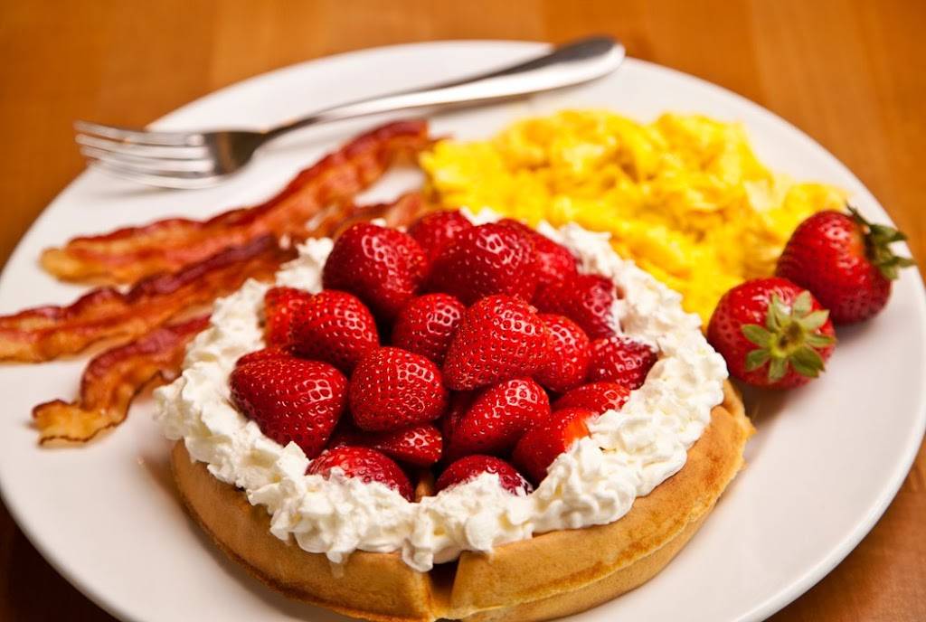 The Dunes Restaurant | restaurant | 7013 S Croatan Hwy, Nags Head, NC 27959, USA | 2524411600 OR +1 252-441-1600