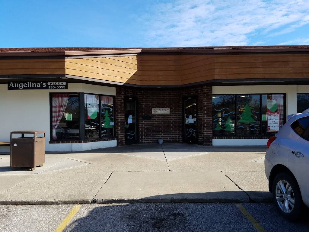 Angelinas Pizza | restaurant | 8155 Columbia Rd, Cleveland, OH 44138, USA | 4402355555 OR +1 440-235-5555
