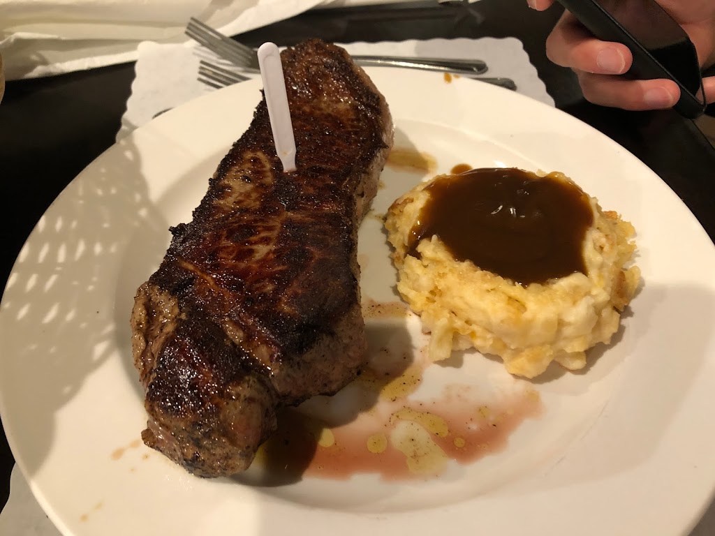 Steves Steakhouse | restaurant | 1170 S College Ave, Richfield, UT 84701, USA | 4358938880 OR +1 435-893-8880