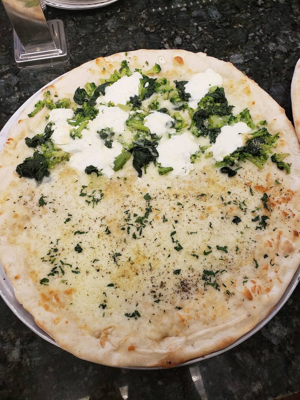 Stratos Pizza Kitchen | restaurant | 929 S High St, West Chester, PA 19382, USA | 4849998403 OR +1 484-999-8403