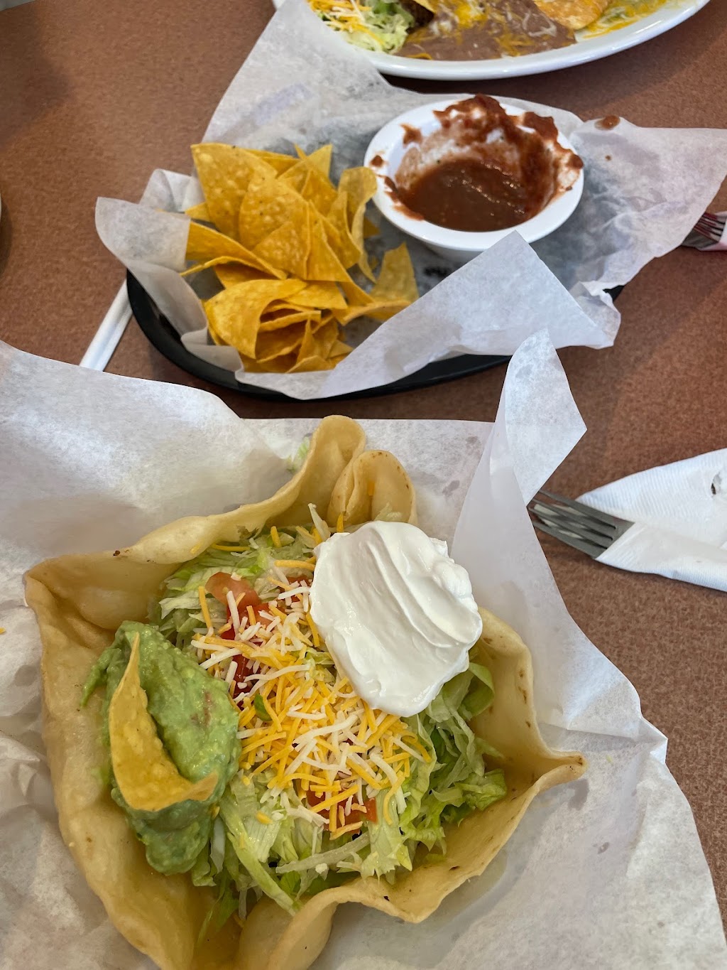 El Faro | restaurant | 315 N Broadway St, Truth or Consequences, NM 87901, USA | 5758942886 OR +1 575-894-2886