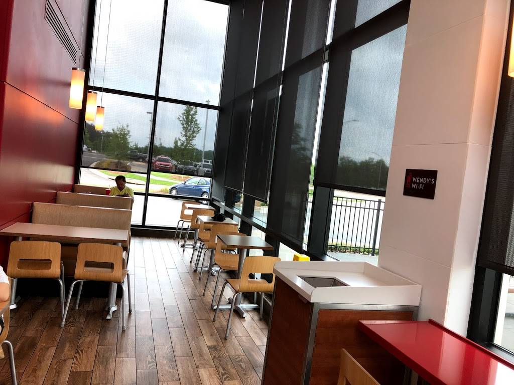 Wendys | restaurant | 381 Newnan Crossing Bypass, Newnan, GA 30265, USA | 6784231443 OR +1 678-423-1443
