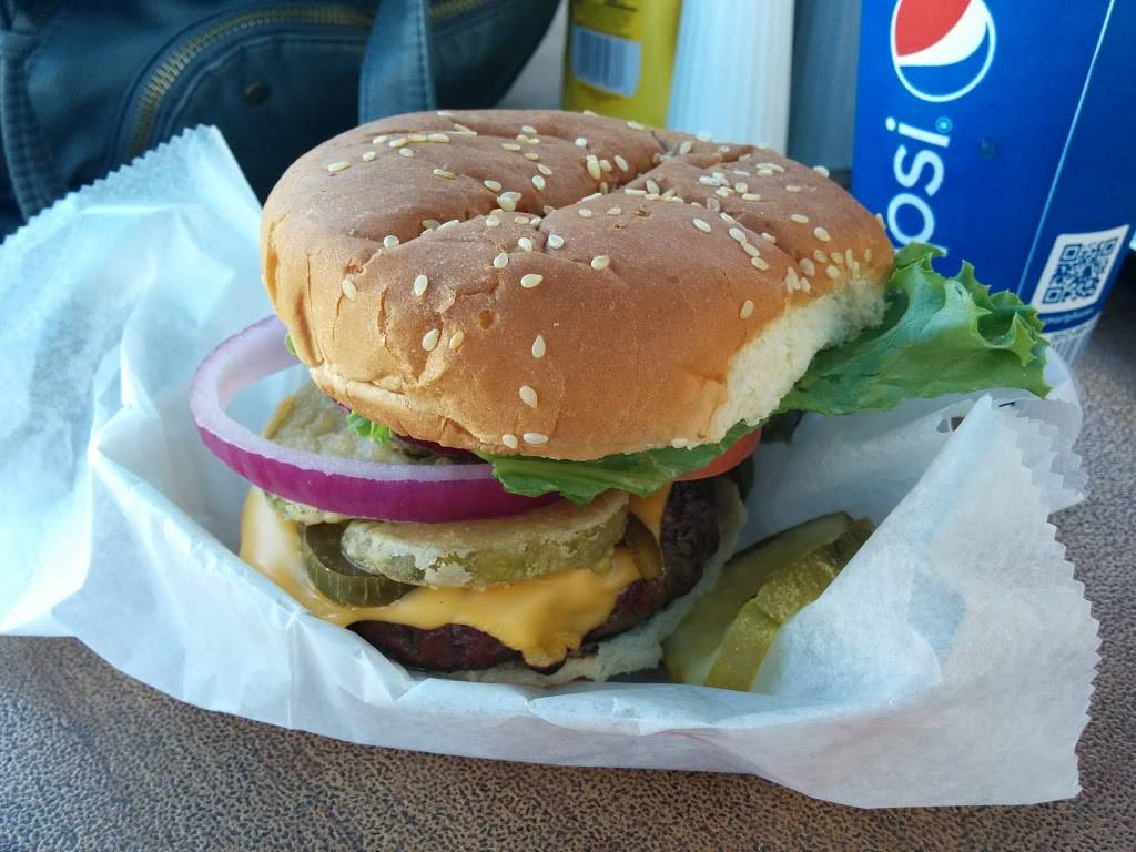 Woodies Drive-in | restaurant | 509 Long Beach Blvd, Ship Bottom, NJ 08008, USA | 6093617300 OR +1 609-361-7300