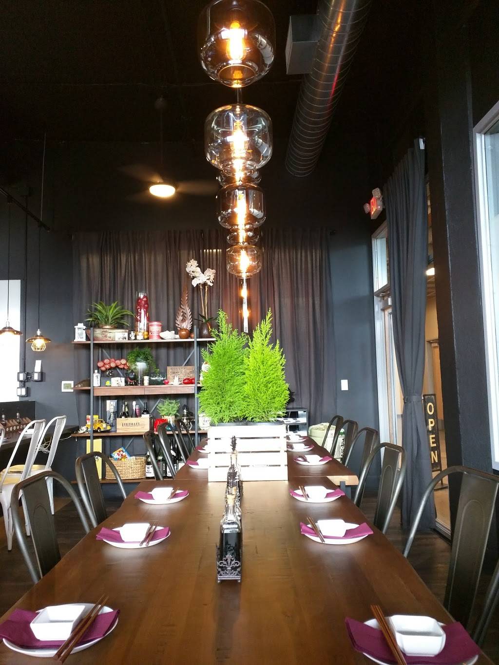 Sushi Mazi | restaurant | 80 SE Madison St, Portland, OR 97214, USA | 5034328560 OR +1 503-432-8560