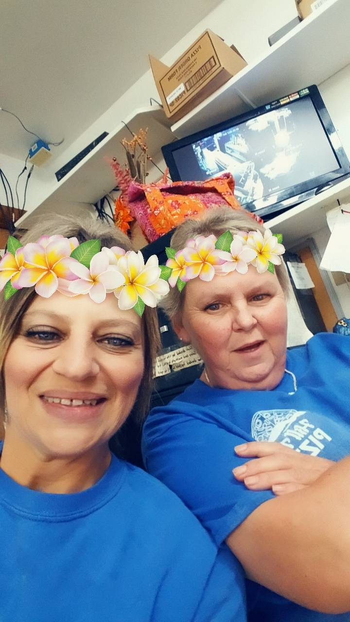 Hill Top Pizza | restaurant | 2034 KY-11, Beattyville, KY 41311, USA | 6064649990 OR +1 606-464-9990