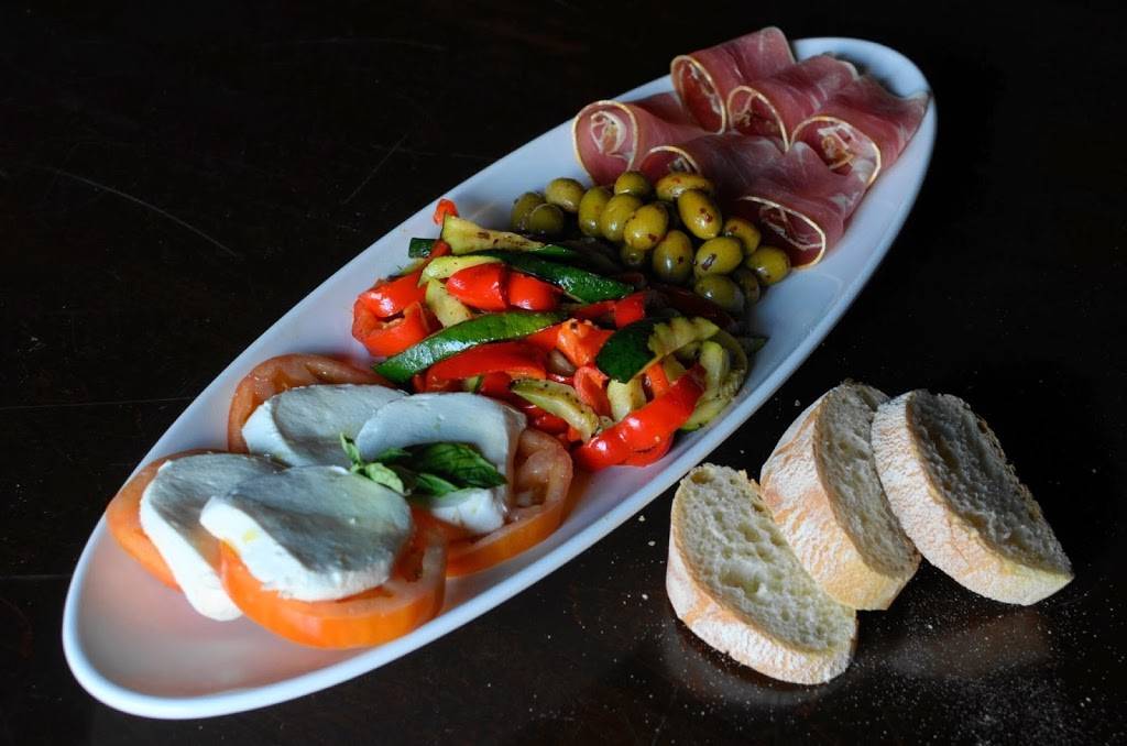 Romanos Restaurant | restaurant | 830 Rowntree Dairy Rd, Woodbridge, ON L4L 5V3, Canada | 9058509604 OR +1 905-850-9604