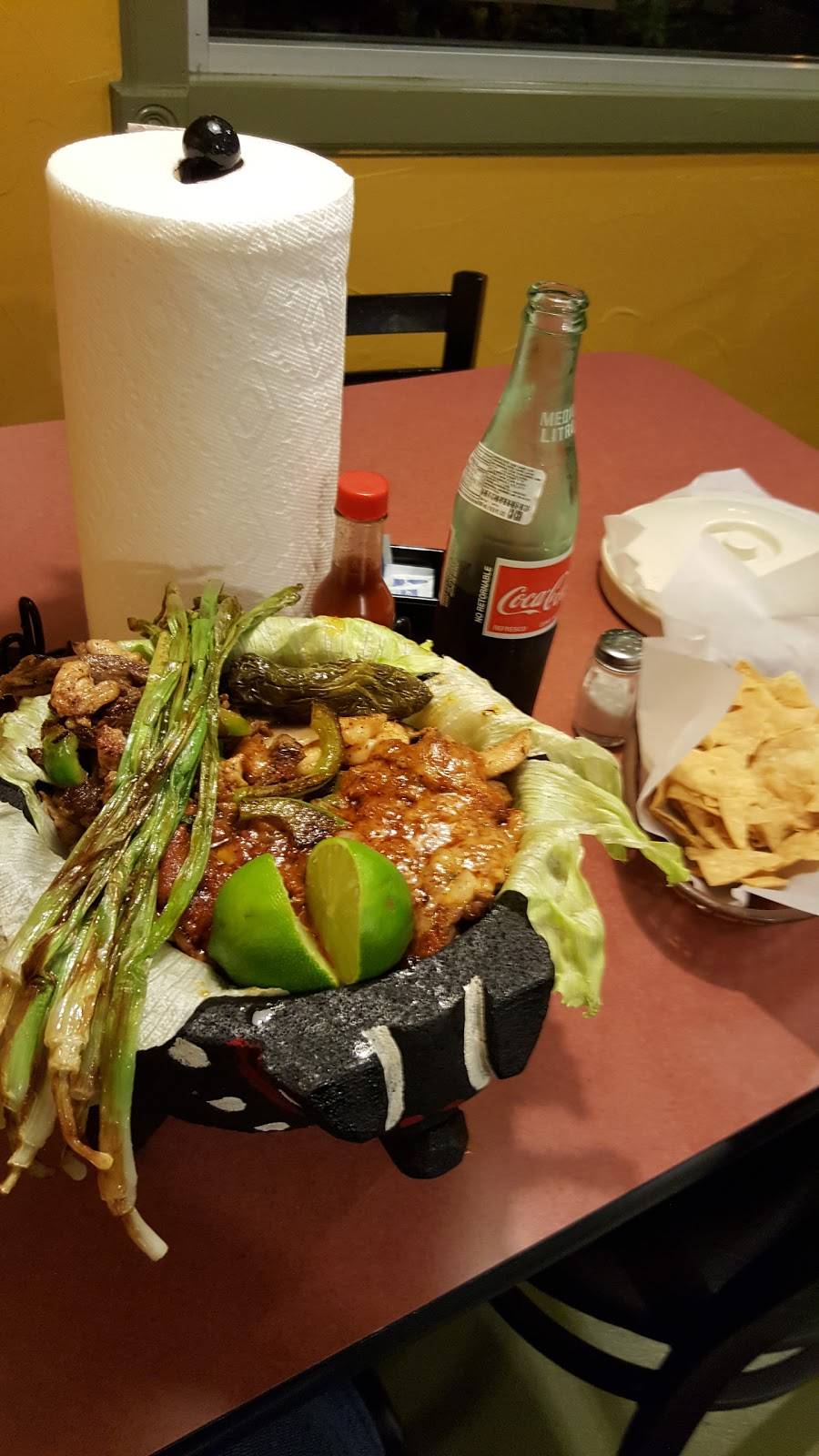 Las Vaqueras | restaurant | 1524 New York Ave, Arlington, TX 76010, USA | 6823217041 OR +1 682-321-7041