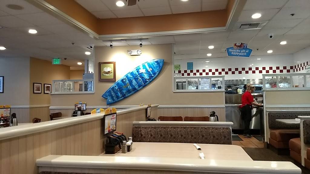 IHOP | restaurant | 200 Main St, Huntington Beach, CA 92648, USA | 7143744553 OR +1 714-374-4553