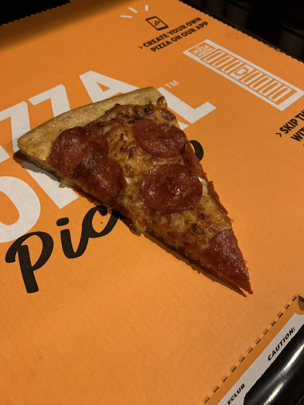 Little Caesars Pizza | meal takeaway | 255 Fairfax Pike #1, Stephens City, VA 22655, USA | 5405082479 OR +1 540-508-2479