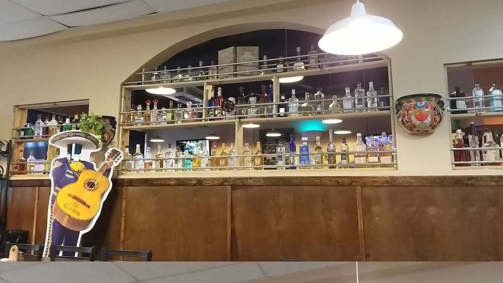 Alejandros Mexican Grill - Salem | restaurant | 1304 W Main St, Salem, VA 24153, USA | 5403871420 OR +1 540-387-1420