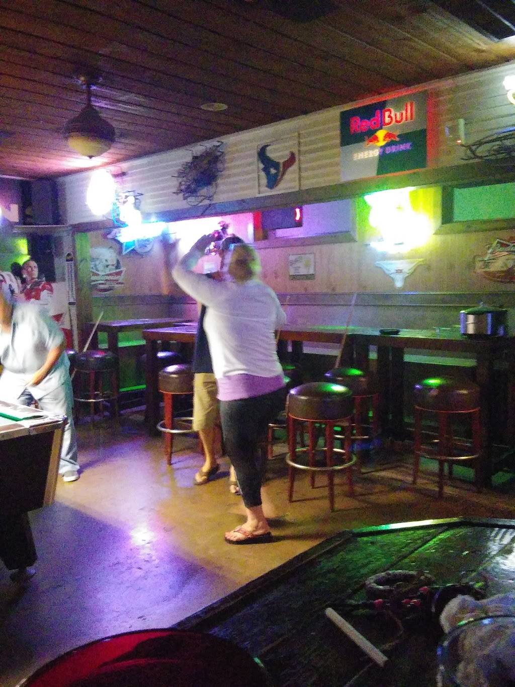 Georges Bar & Grill | restaurant | 2031 Plantation Dr, Conroe, TX 77301, USA | 9367888222 OR +1 936-788-8222