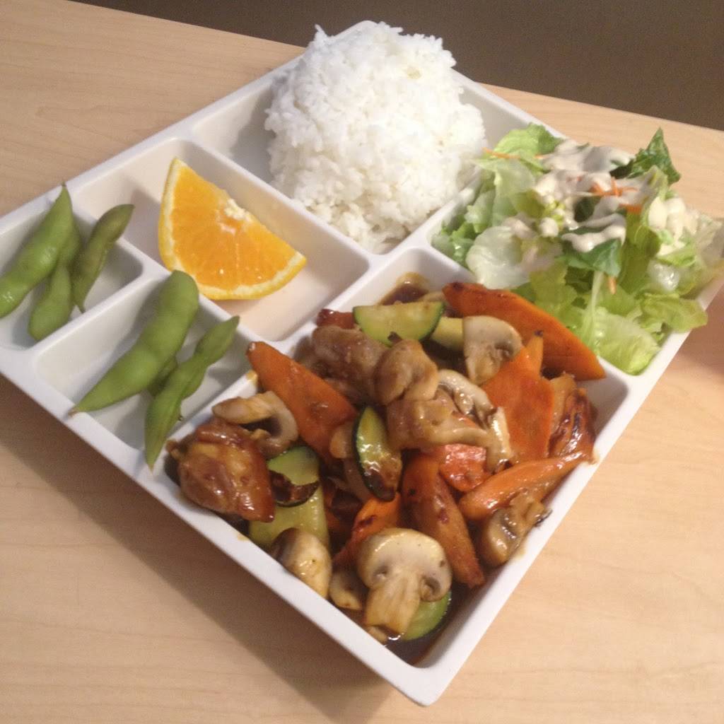 Shomi Restaurant | restaurant | 419 Lincoln Center, Stockton, CA 95207, USA | 2099513525 OR +1 209-951-3525