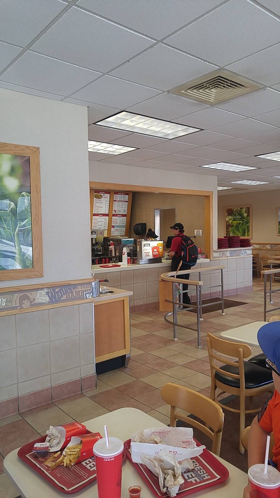 Wendys | restaurant | 200 Harding Way W, Galion, OH 44833, USA | 4194625003 OR +1 419-462-5003