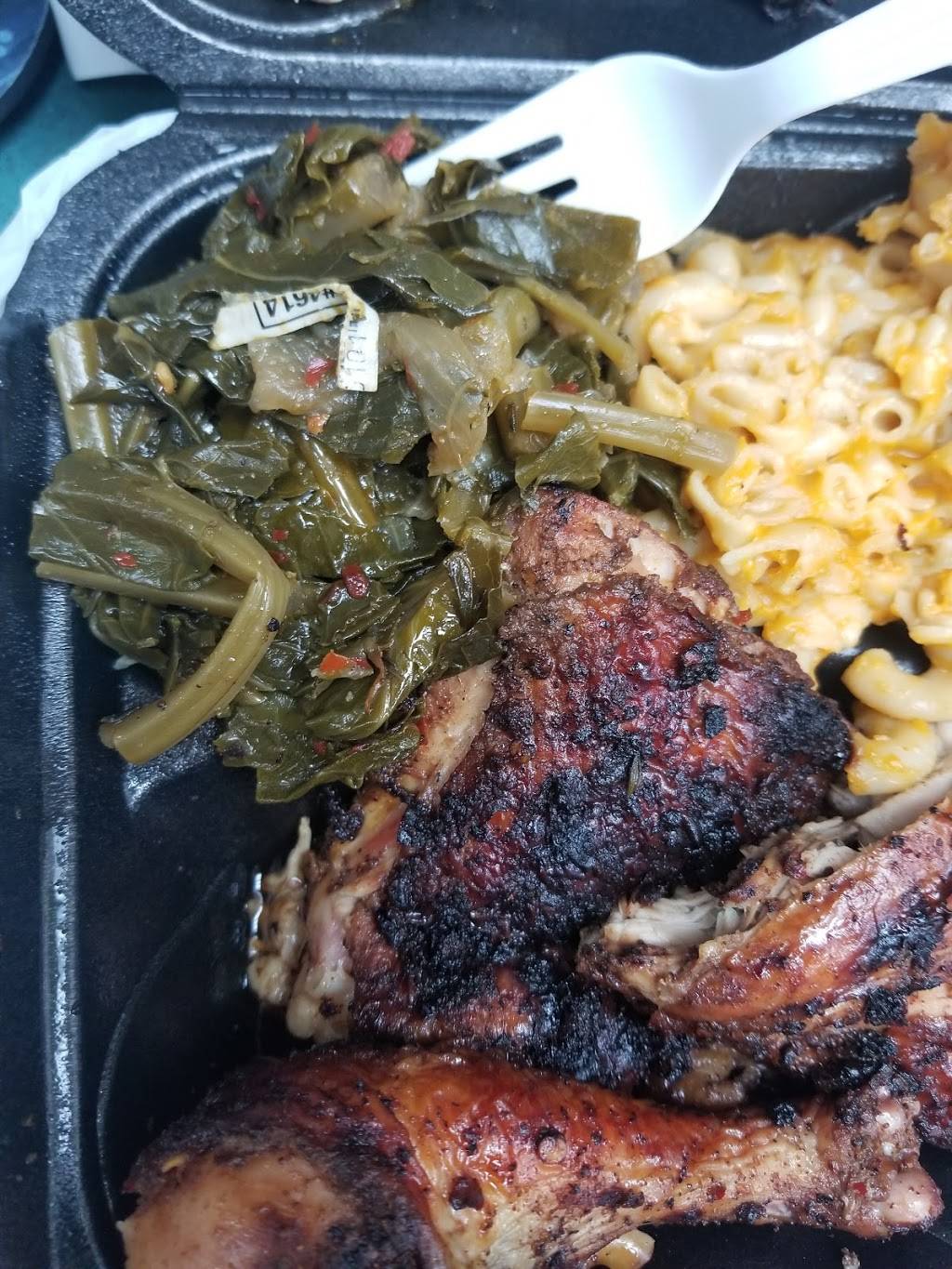 Island Vibes Jerk Chicken Restaurant | restaurant | 1442 W 103rd St, Chicago, IL 60643, USA | 7737795540 OR +1 773-779-5540