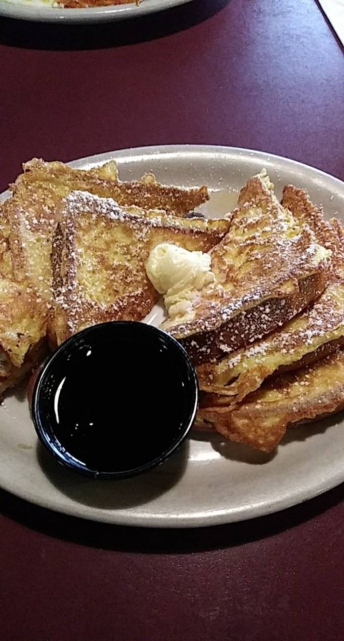 Ben Dews Clubhouse Grill | restaurant | 6501 6th Ave, Tacoma, WA 98406, USA | 2535644442 OR +1 253-564-4442