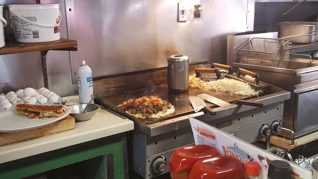 Lettermans Diner | restaurant | 242 W Main St, Kutztown, PA 19530, USA | 6106833879 OR +1 610-683-3879