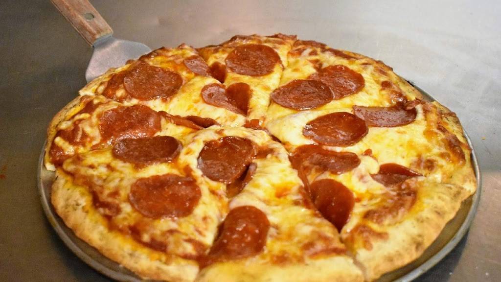 Cozys Roadhouse | restaurant | 8872 WA-525, Clinton, WA 98236, USA | 3603412838 OR +1 360-341-2838