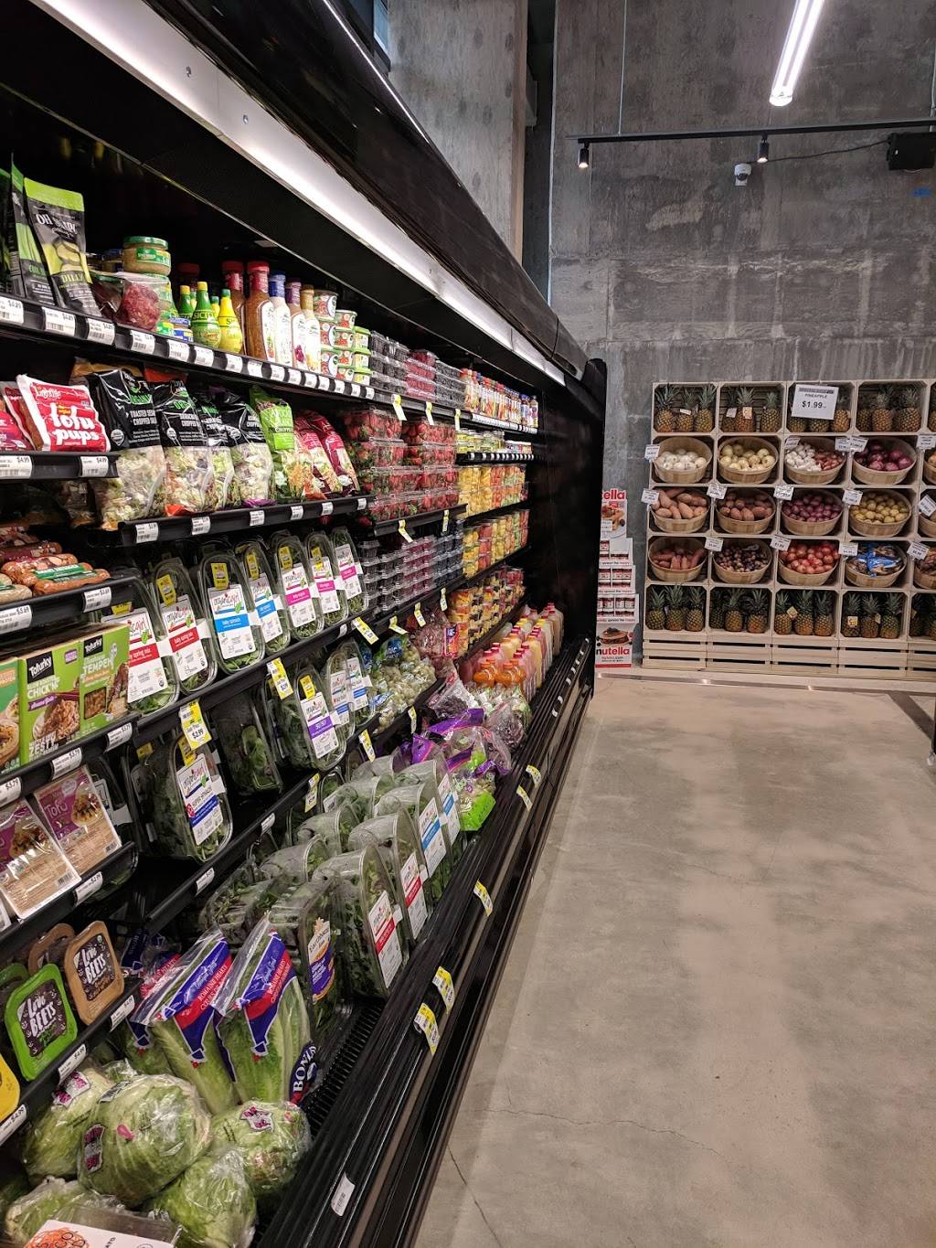 Streets Market | restaurant | 51 M St NE, Washington, DC 20002, USA | 2028981314 OR +1 202-898-1314