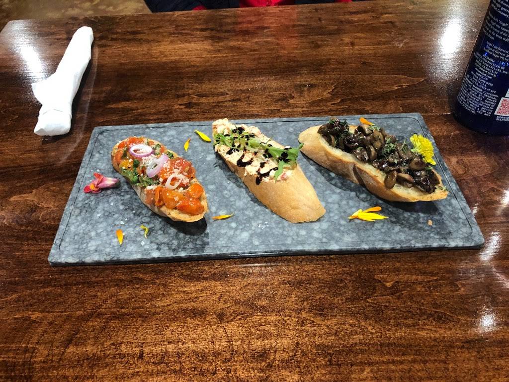 Messina Hof Harvest Green Winery & Kitchen | restaurant | 8921 Harlem Rd, Richmond, TX 77406, USA | 3462929463 OR +1 346-292-9463