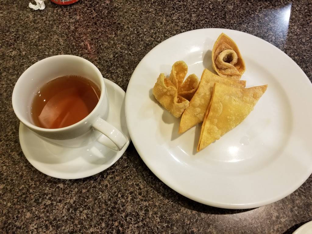 Iron Wok | restaurant | Suite 3108, 6630 Mills Civic Pkwy, West Des Moines, IA 50266, USA | 5152242100 OR +1 515-224-2100