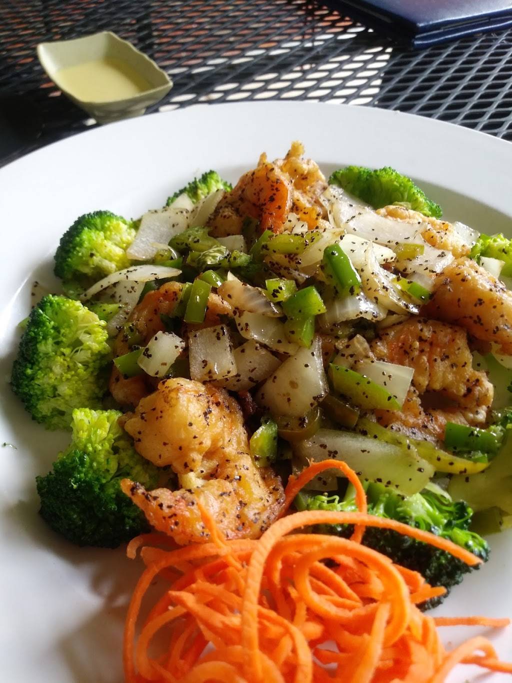 Mulan Asian Cuisine | restaurant | 1195 Fairburn Rd SW #100, Atlanta, GA 30331, USA | 4046290007 OR +1 404-629-0007