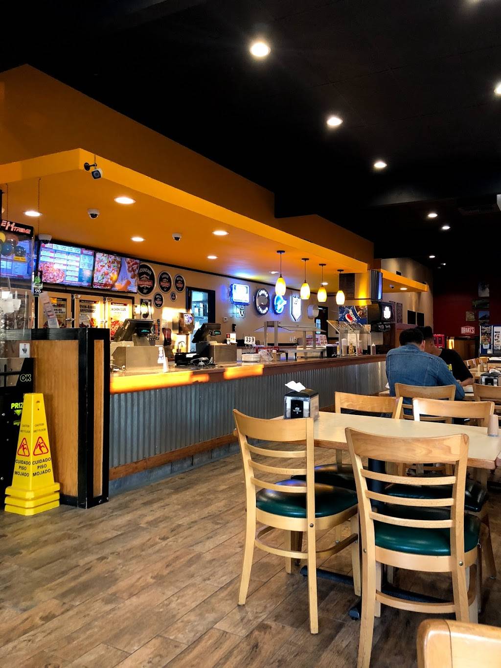 Mountain Mikes Pizza | meal delivery | 2150 Marina Blvd, San Leandro, CA 94577, USA | 5103525954 OR +1 510-352-5954