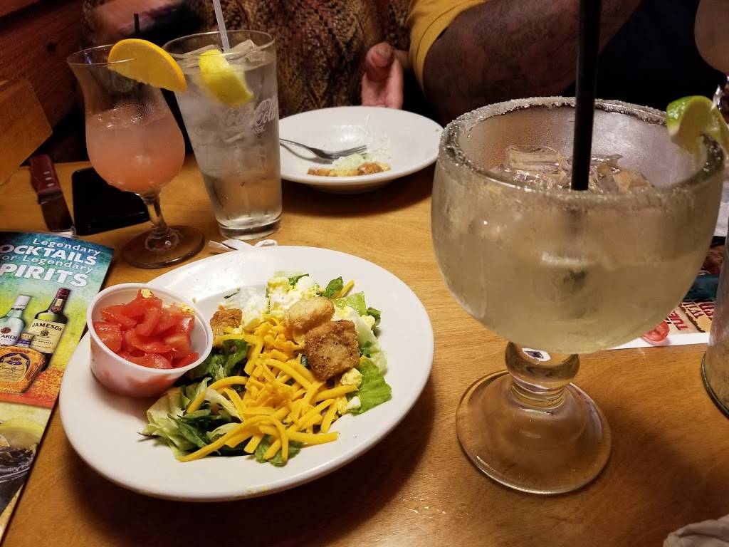 Texas Roadhouse | restaurant | 2602 Conduit Rd, Colonial Heights, VA 23834, USA | 8045204933 OR +1 804-520-4933