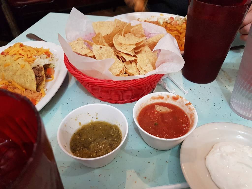 El Borrego De Oro | restaurant | 3900 S Congress Ave, Austin, TX 78704, USA | 5123830031 OR +1 512-383-0031