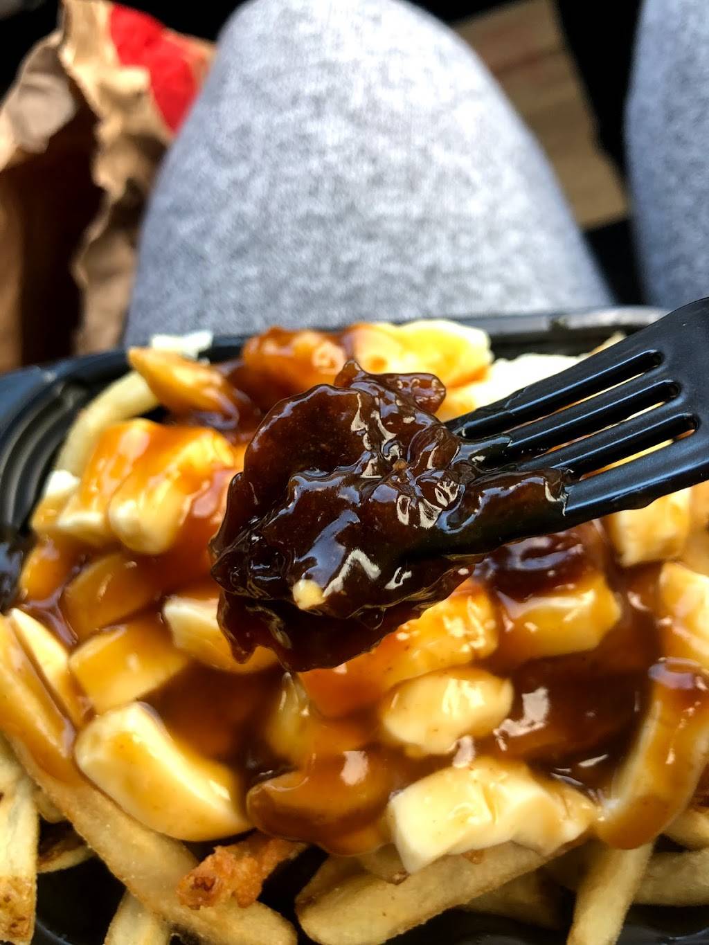 Wendys | restaurant | 145 Plains Rd E, Burlington, ON L7T 2C4, Canada | 9056344882 OR +1 905-634-4882