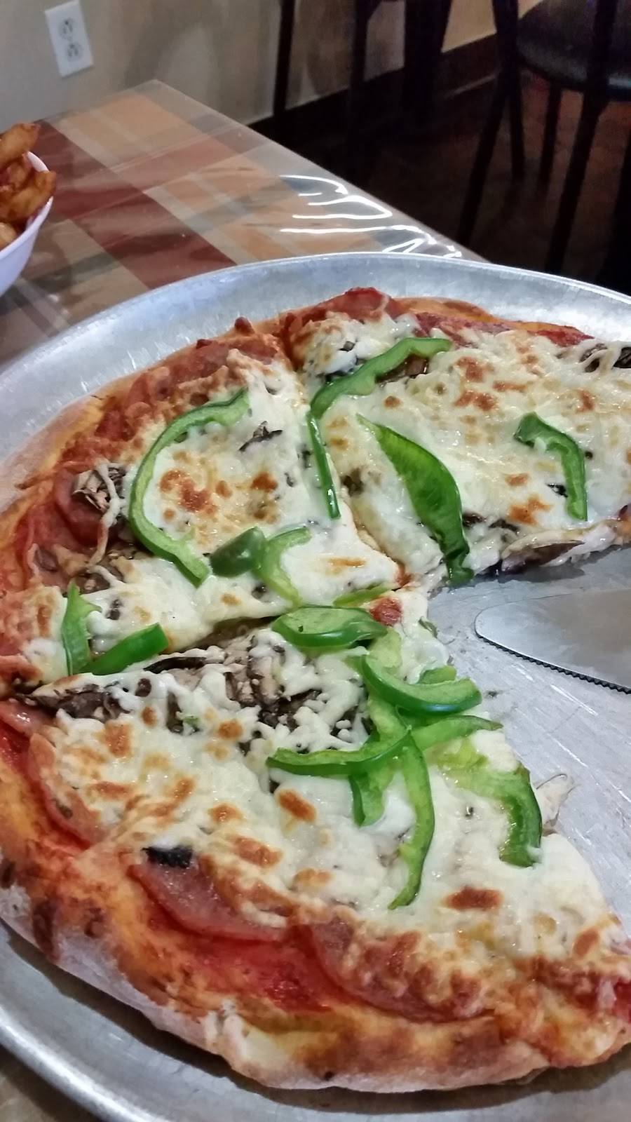 Casa Bella | restaurant | 530 Avenue dArgenteuil, Lachute, QC J8H 3Y3, Canada | 4505627810 OR +1 450-562-7810