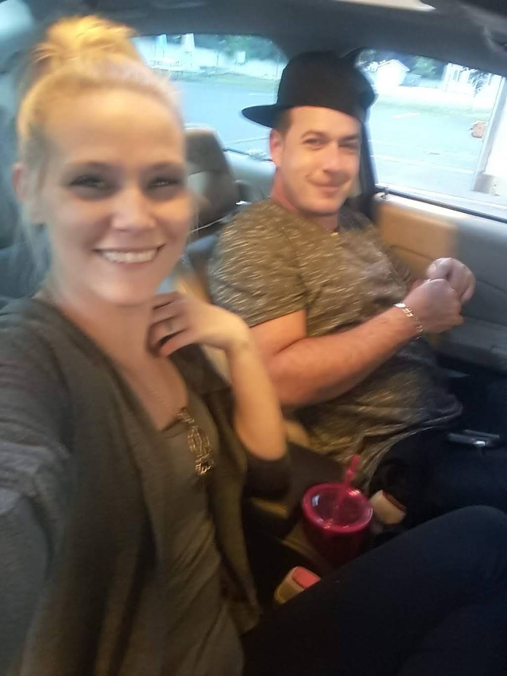 Eddies Drive In | restaurant | 36111 Jefferson Ave, Harrison Charter Township, MI 48045, USA | 5864692345 OR +1 586-469-2345