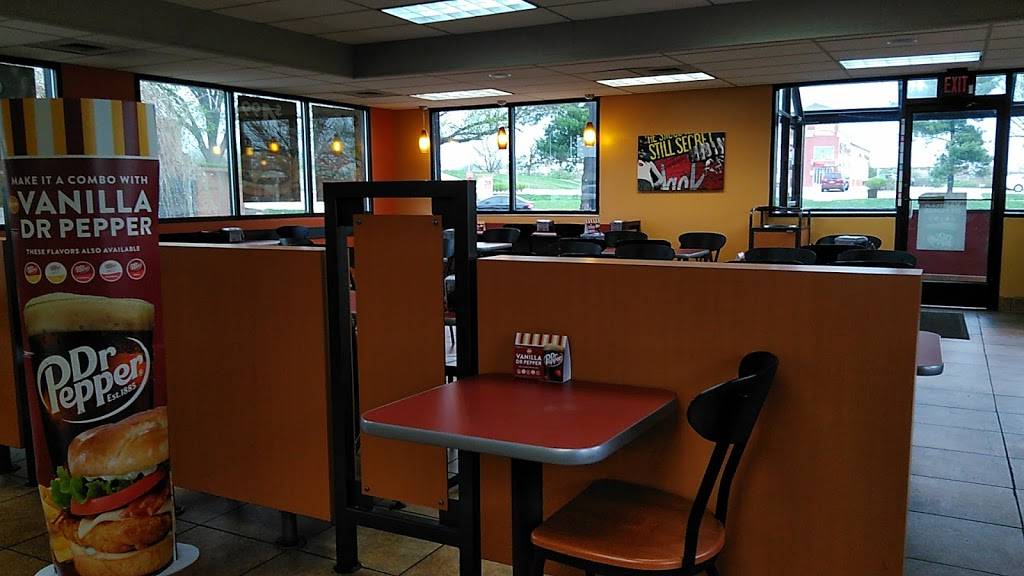 Jack in the Box | restaurant | 12298 St Charles Rock Rd, Bridgeton, MO 63044, USA | 3147392373 OR +1 314-739-2373