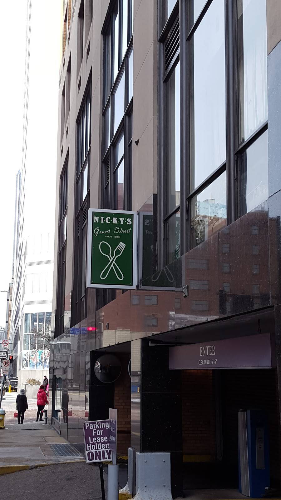 Nickys Grant Street | restaurant | 310 Grant St #100, Pittsburgh, PA 15219, USA | 4123913900 OR +1 412-391-3900