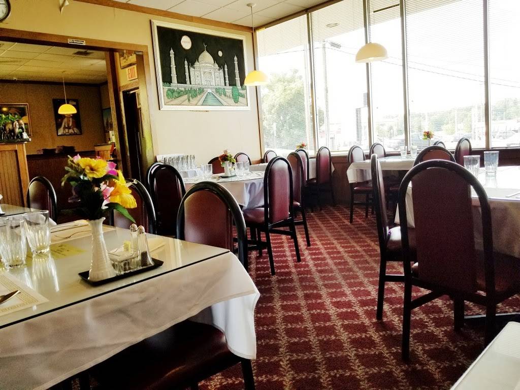 Priyaa Indian Cuisine | restaurant | 1910 McKelvey Rd, Maryland Heights, MO 63043, USA | 3145426148 OR +1 314-542-6148