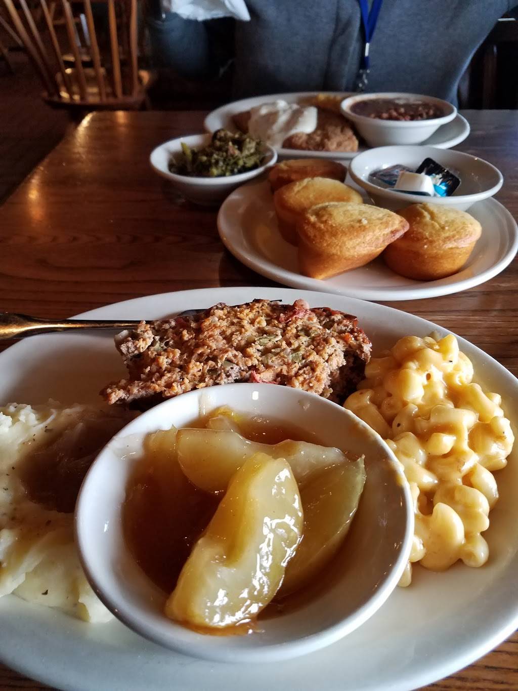 Cracker Barrel Old Country Store | restaurant | 5100 Tiedeman Rd, Brooklyn, OH 44144, USA | 2168981822 OR +1 216-898-1822