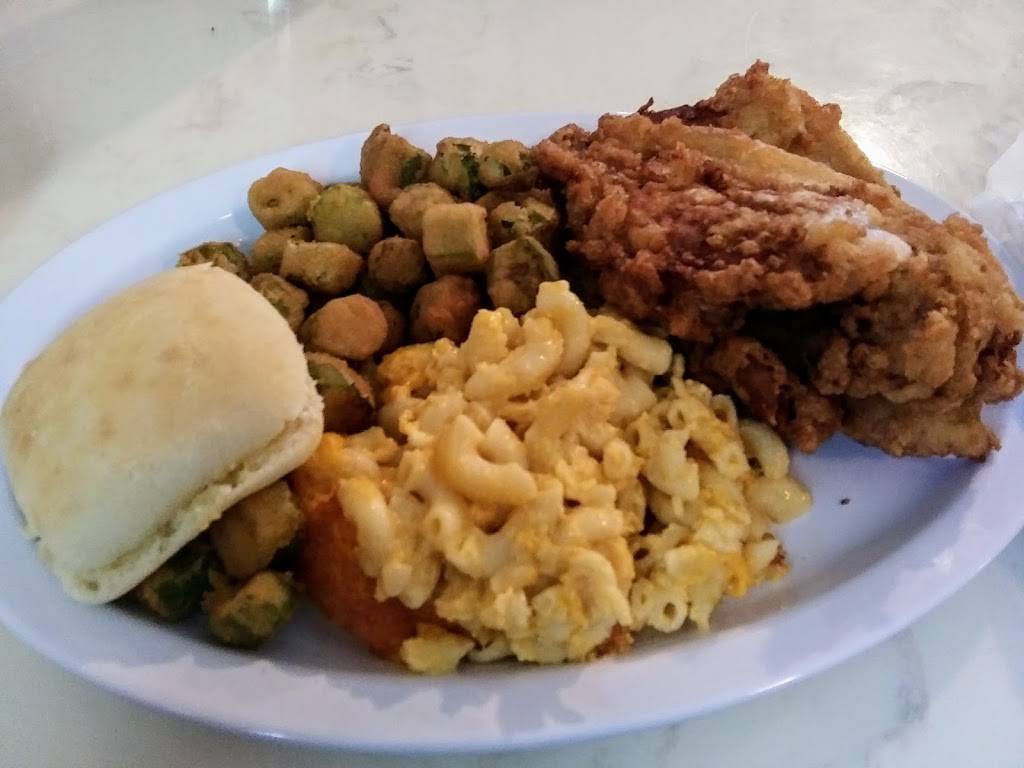 Two Sisters Homestyle Cafe | restaurant | 36438 US-231, Ashville, AL 35953, USA | 2055945777 OR +1 205-594-5777
