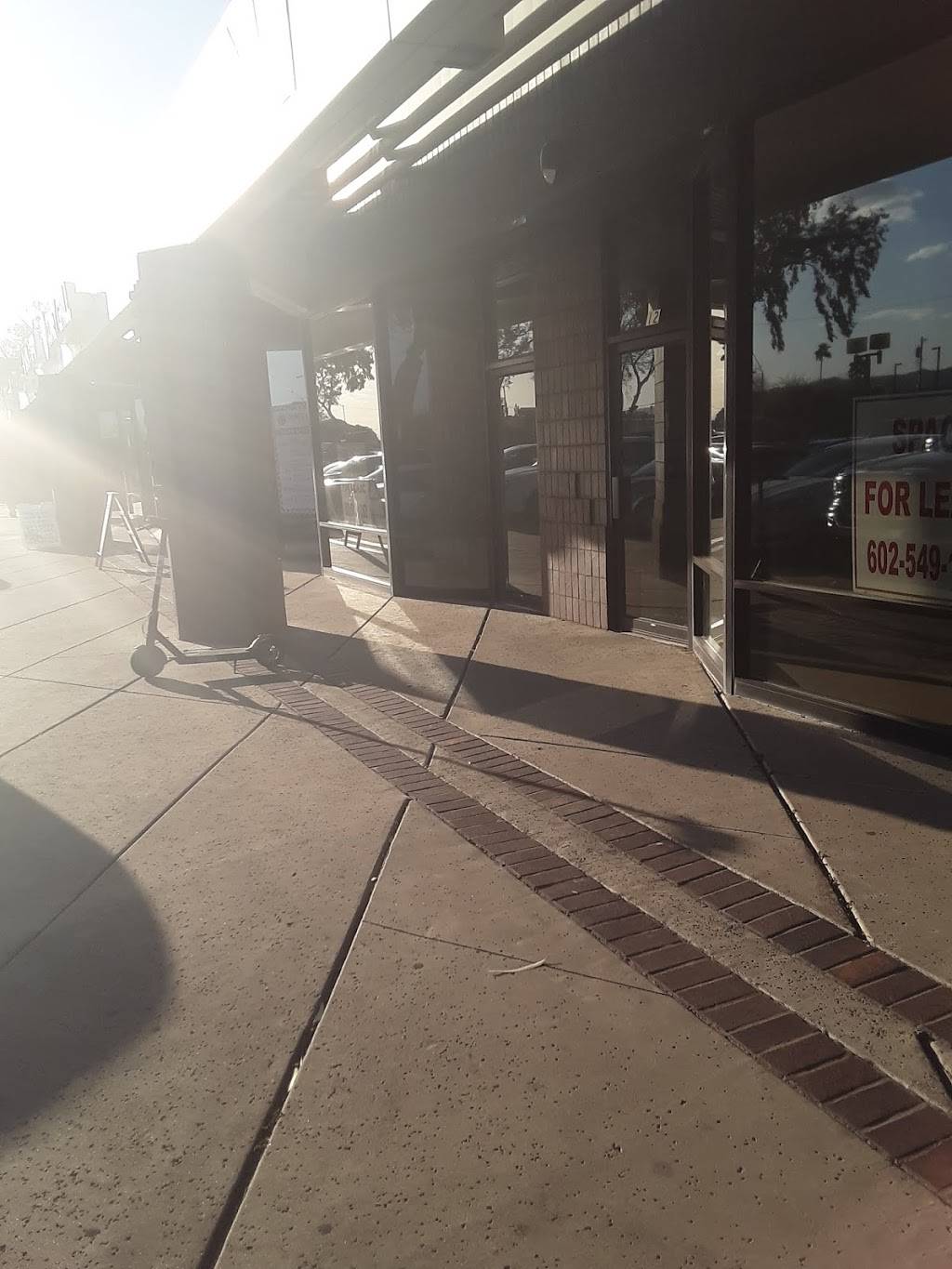 Hummus Xpress | restaurant | 930 W Broadway Rd #11, Tempe, AZ 85282, USA | 4809682311 OR +1 480-968-2311