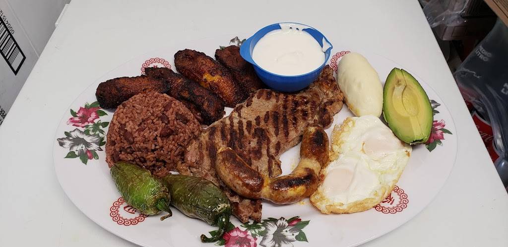 Pupuseria Cinco Estrellas | restaurant | 600 SE 146th Ave, Portland, OR 97233, USA | 5037646675 OR +1 503-764-6675